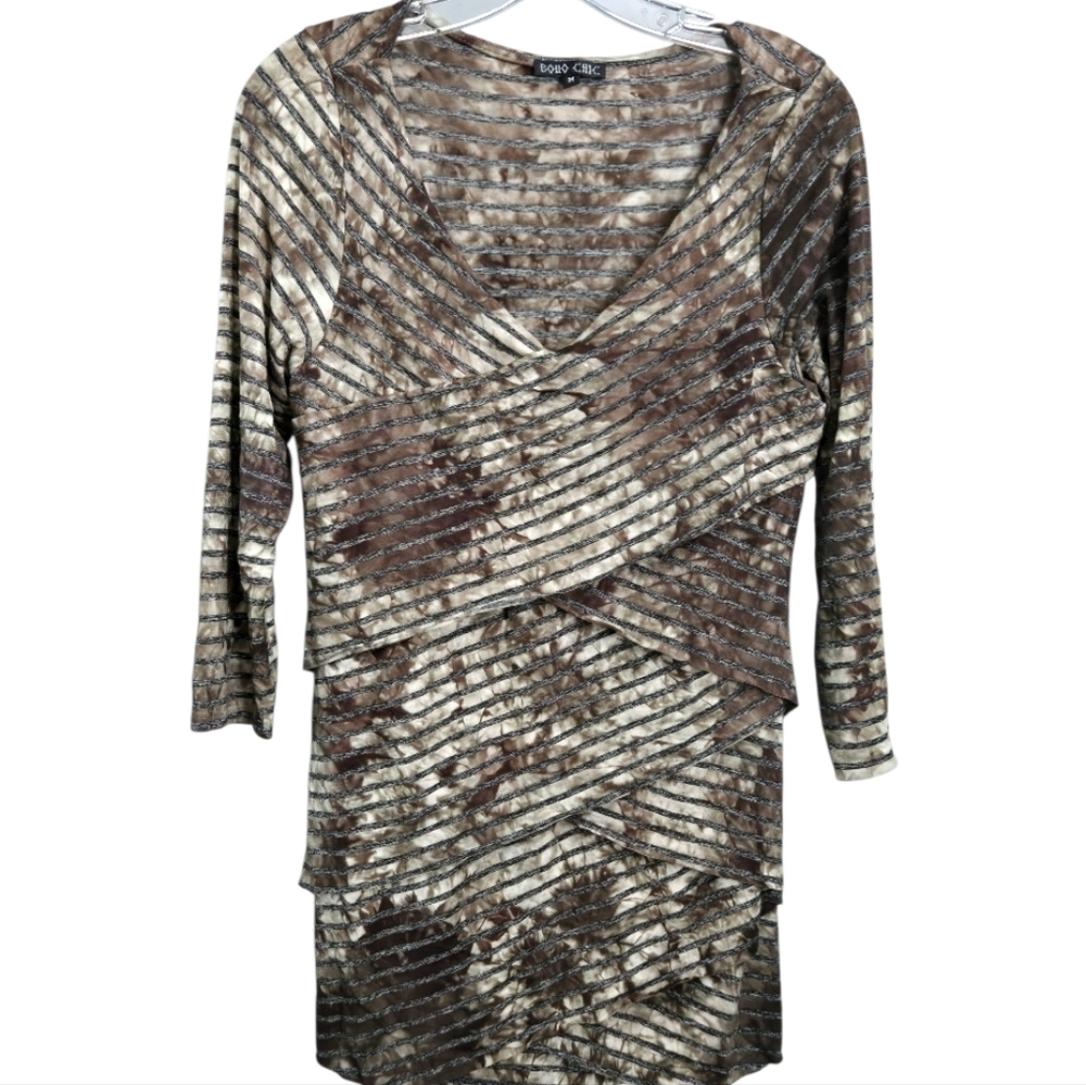 Boho Chic Brown and Tan 3/4 Sleeve Scoop Neck Shirt, Medium